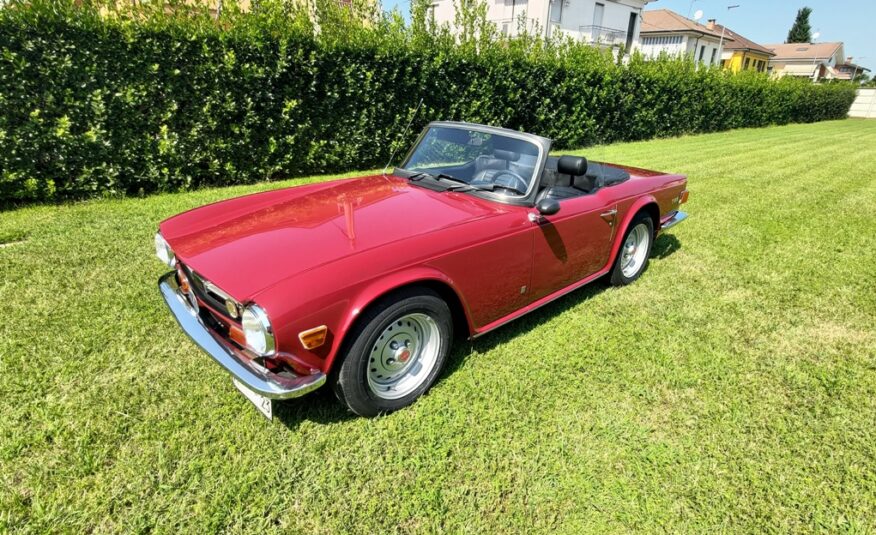 Triumph TR 6 PI