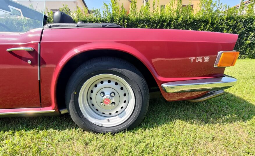 Triumph TR 6 PI