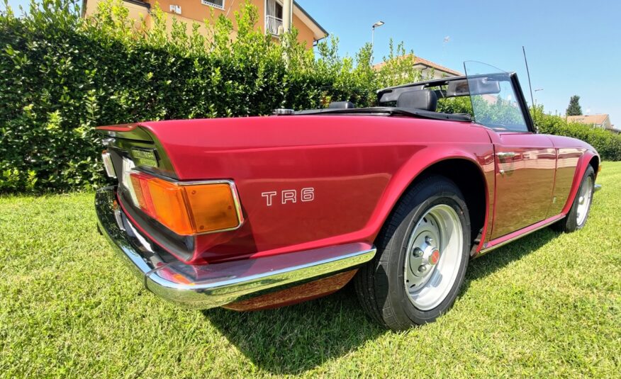 Triumph TR 6 PI